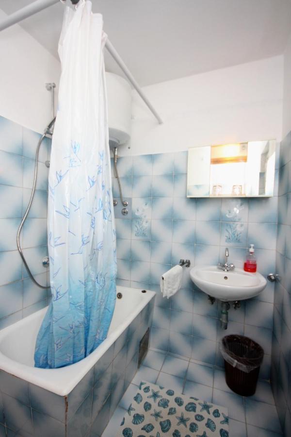 Apartments With A Parking Space Kampor, Rab - 4984 מראה חיצוני תמונה