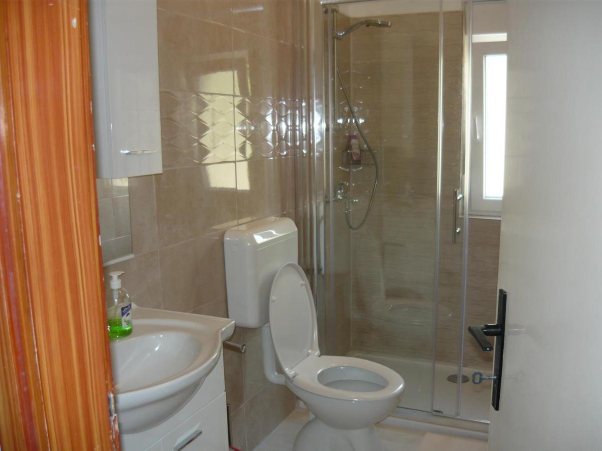 Apartments With A Parking Space Kampor, Rab - 4984 מראה חיצוני תמונה