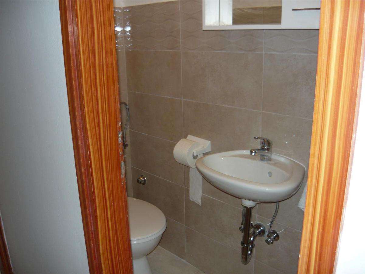 Apartments With A Parking Space Kampor, Rab - 4984 מראה חיצוני תמונה