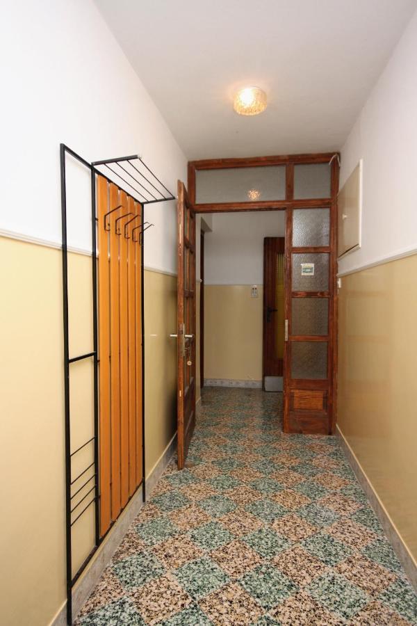 Apartments With A Parking Space Kampor, Rab - 4984 מראה חיצוני תמונה